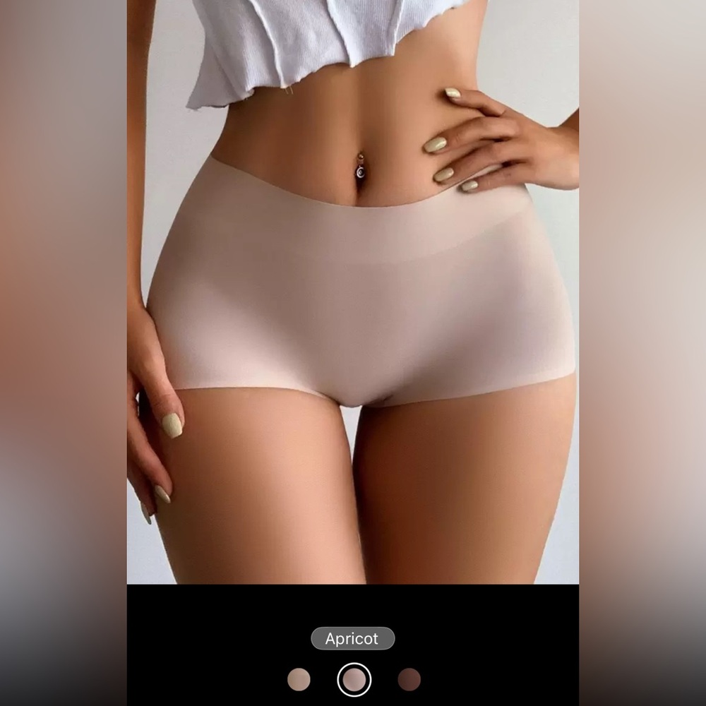 NWT Seamless Nude High-Waist Shorts Small No Show